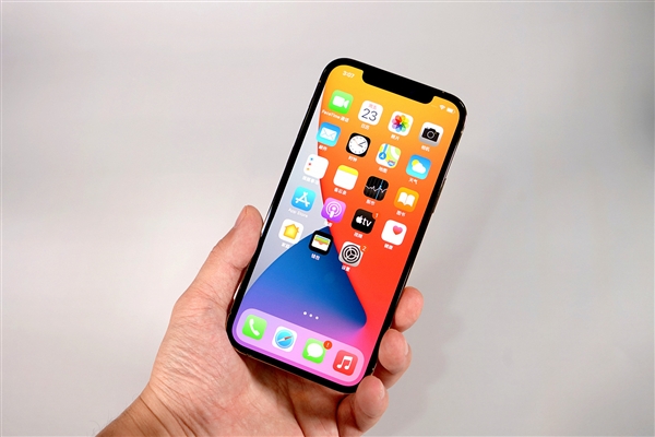 阿坝苹果手机维修分享iOS 14.2修订版已到，专属iPhone 12系列 