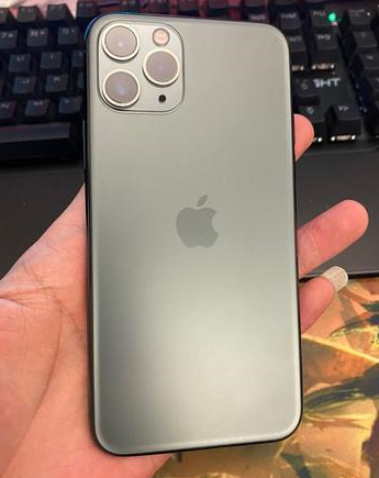 阿坝苹果维修点分享iPhone 11 Pro黑屏小众故障解析 