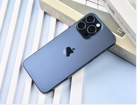 阿坝苹果维修点分享iPhone15 Pro Max黑屏少见诱因梳理 